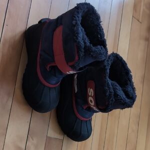 Sorel Snow Commander Boots - Navy and Red